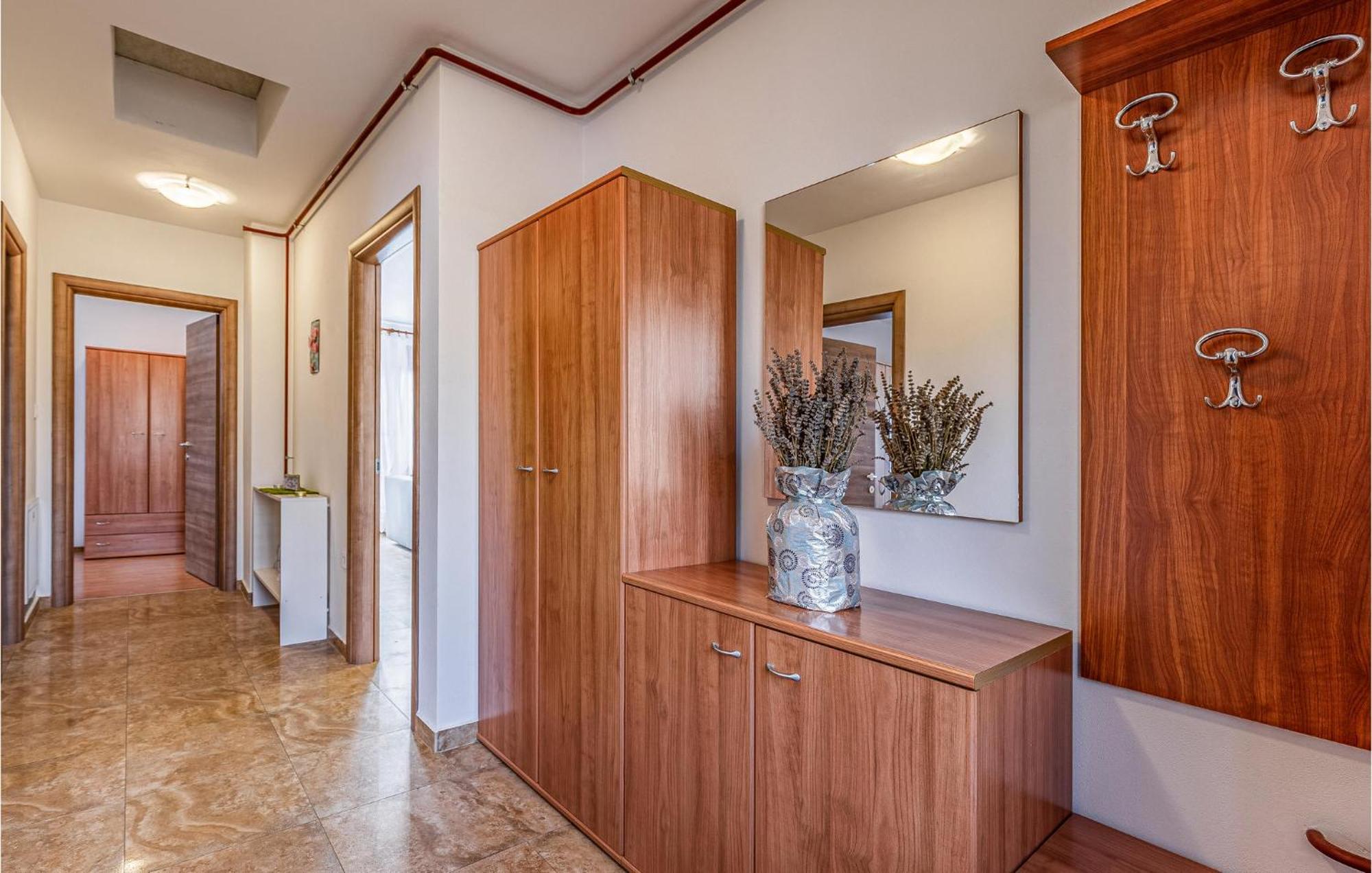 Awesome Apartment In Pula With Wifi Exterior photo